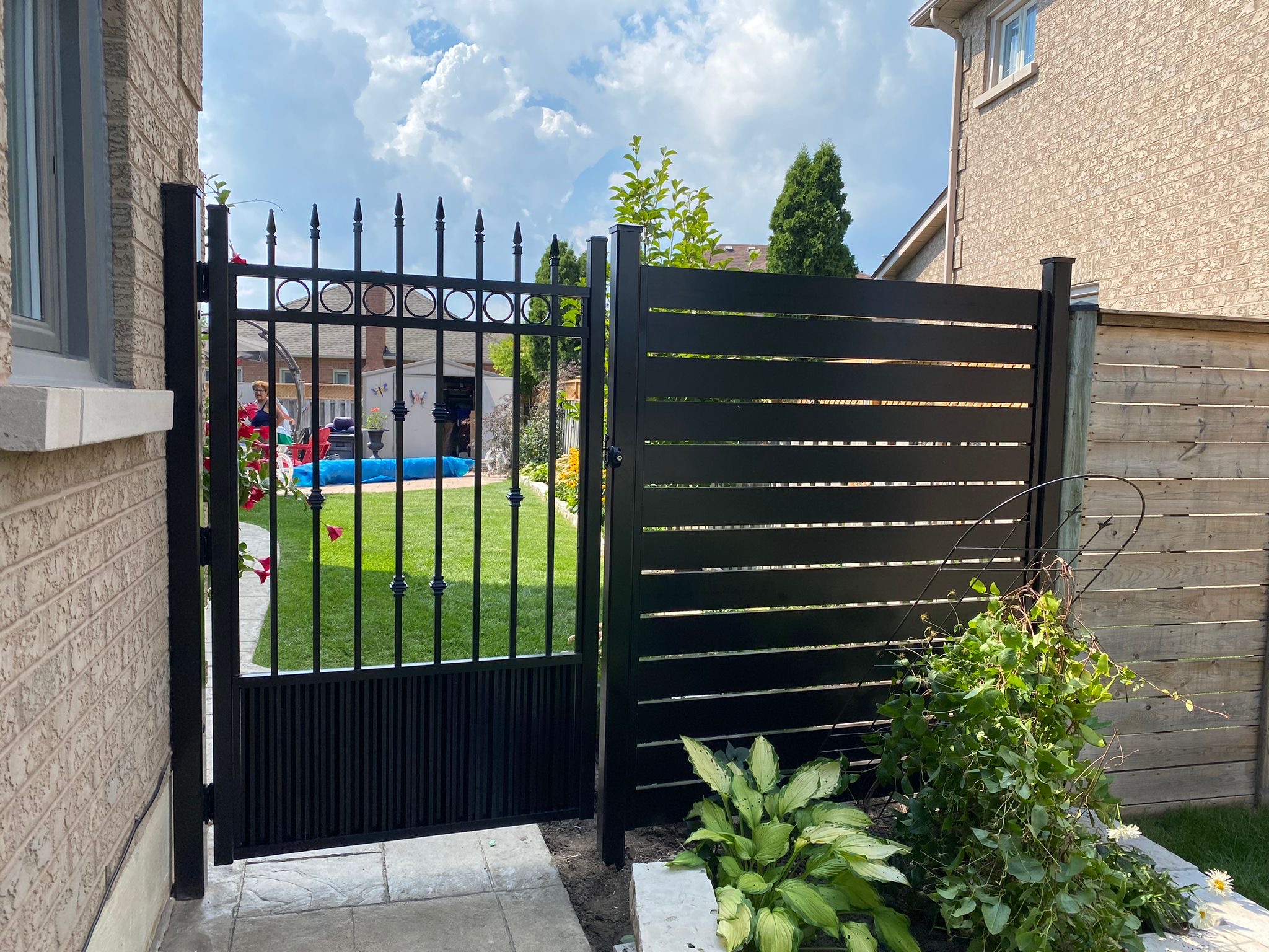 outdoor privacy screens Markham